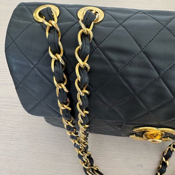 Chanel Vintage Black Jumbo Classic Flap Bag 24k Gold Hardware Lambskin Leather - Picture 11 of 16